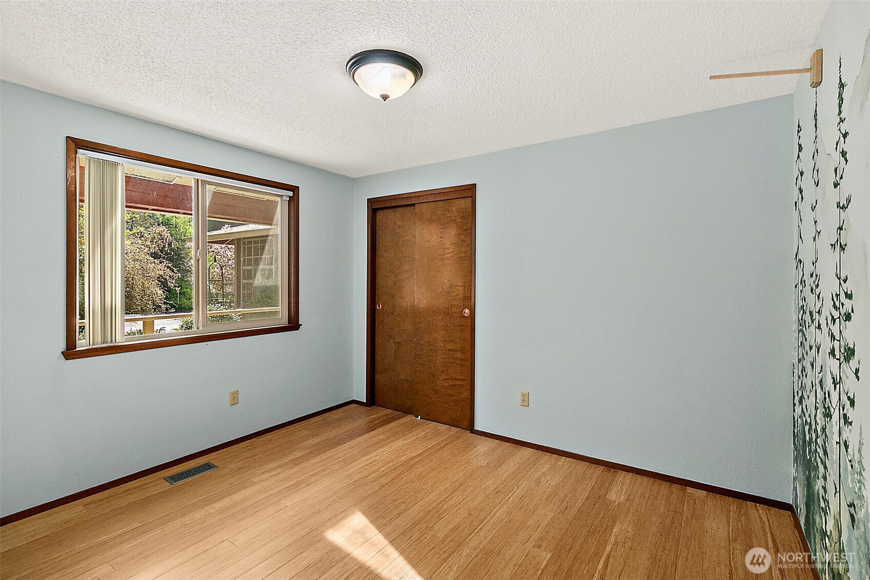 4317 Clearwater Loop SE, Lacey, WA 98503