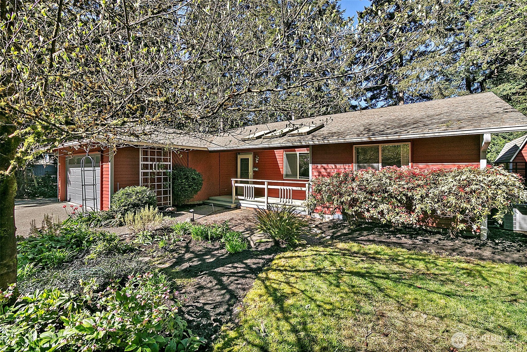 4317 Clearwater Loop SE, Lacey, WA 98503