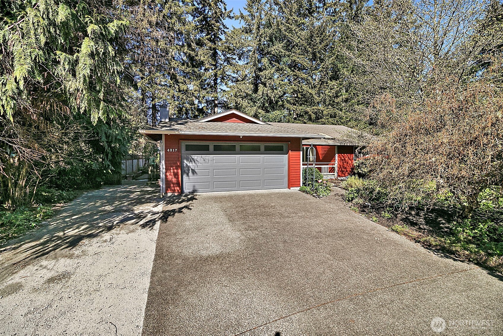 4317 Clearwater Loop SE, Lacey, WA 98503