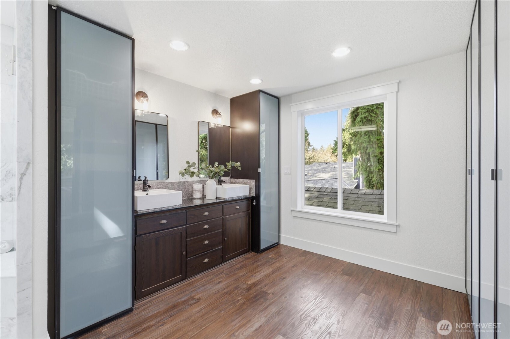 9539 172nd Avenue NE, Redmond, WA 98052