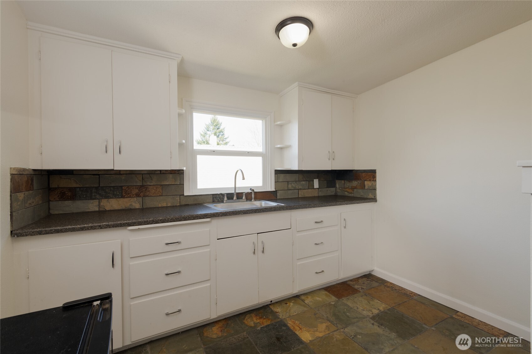 3810 S D Street , Tacoma, WA 98418