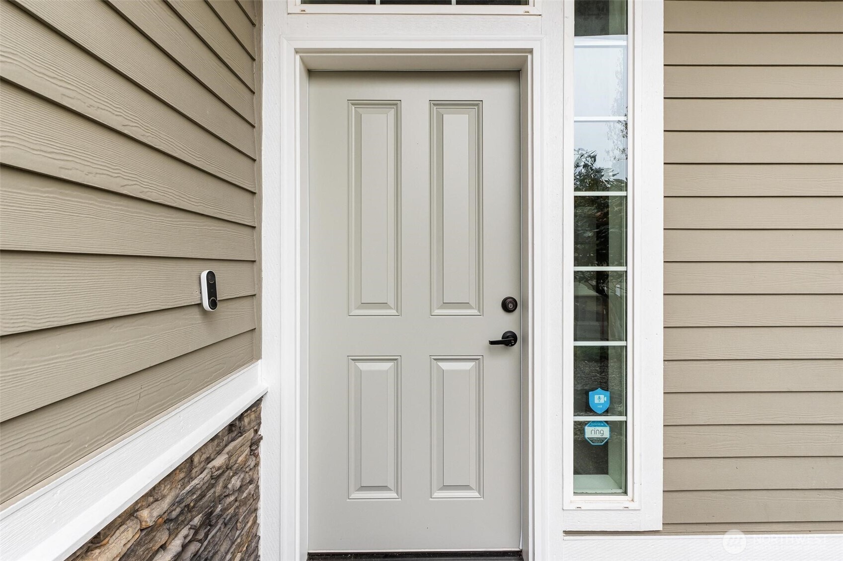 24015 221st Lane SE, Maple Valley, WA 98038-5164
