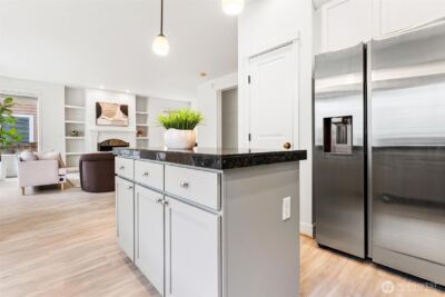 24015 221st Lane SE, Maple Valley, WA 98038-5164 - Photo 12