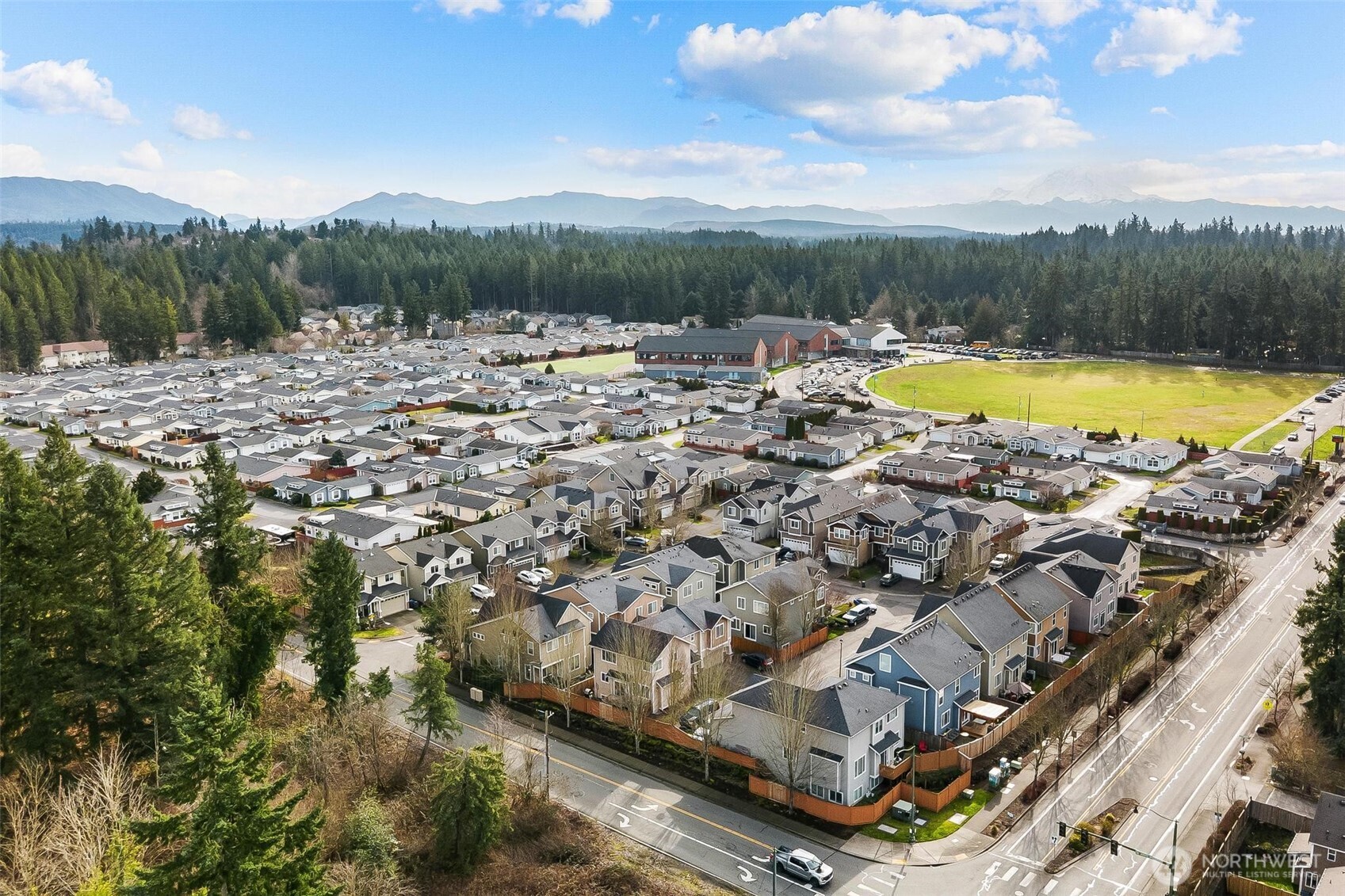 24015 221st Lane SE, Maple Valley, WA 98038-5164