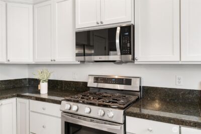 24015 221st Lane SE, Maple Valley, WA 98038-5164 - Photo 10