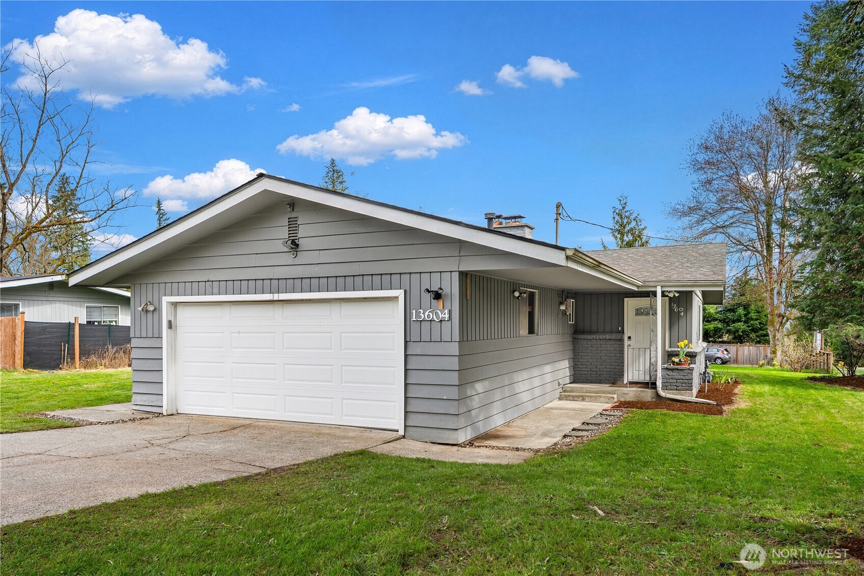 13604 NE 100th Street , Kirkland, WA 98033