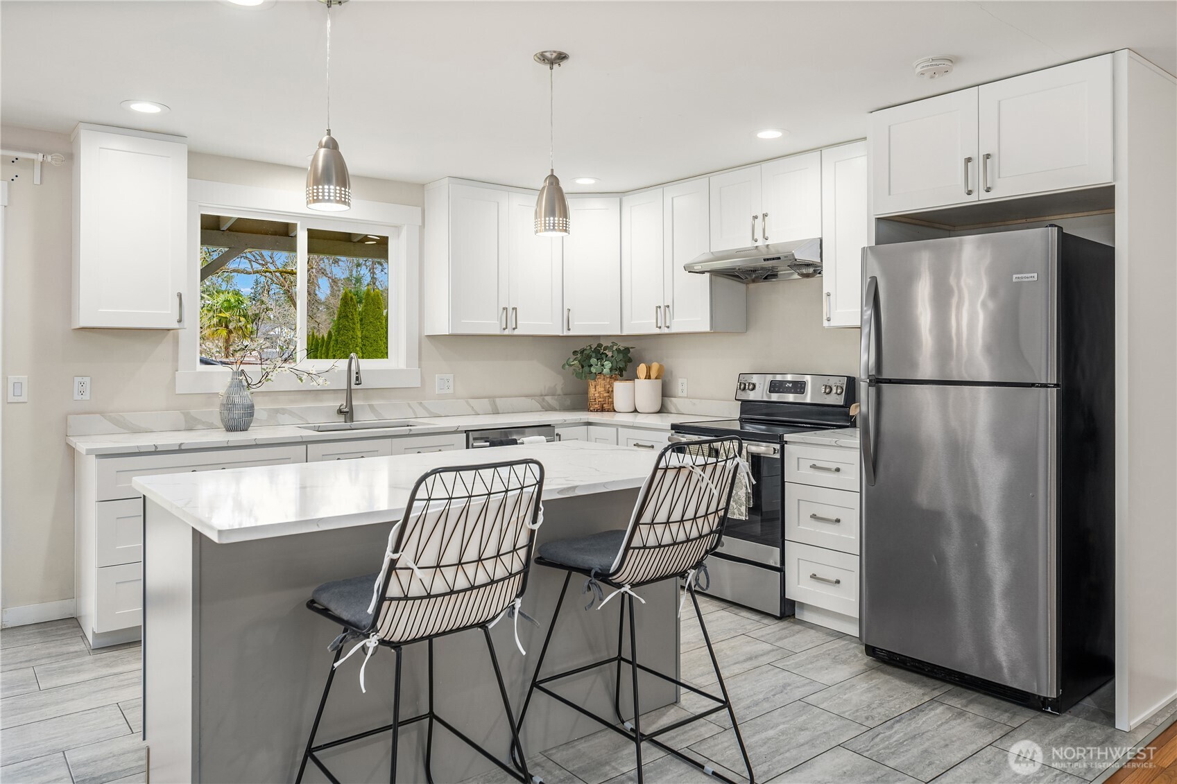 13604 NE 100th Street , Kirkland, WA 98033