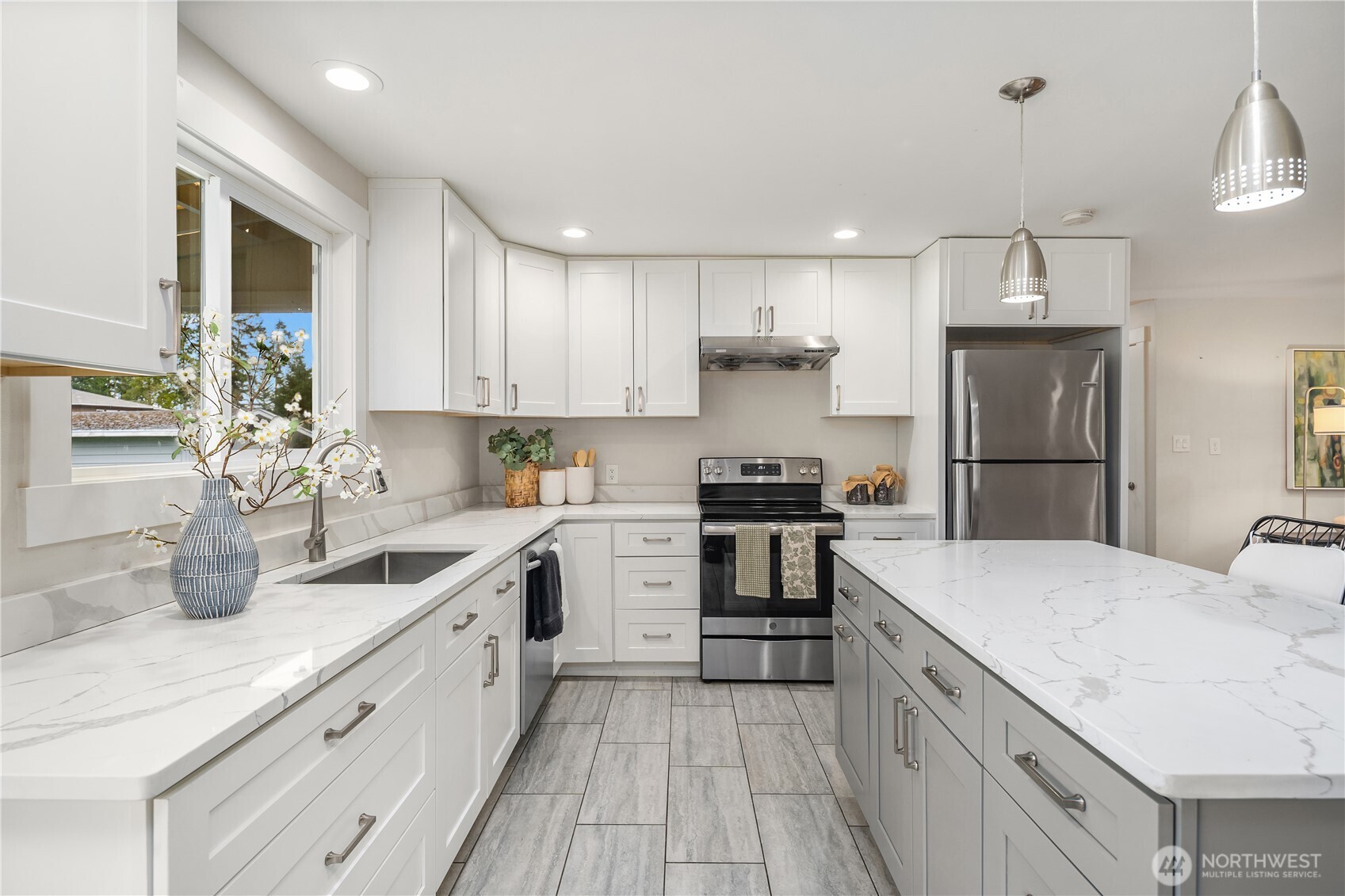 13604 NE 100th Street , Kirkland, WA 98033