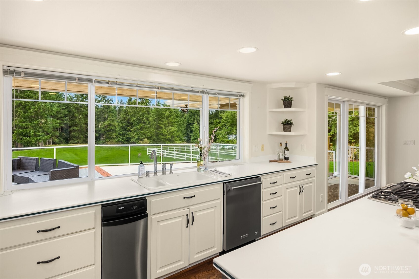877 Bywater Way , Port Ludlow, WA 98365