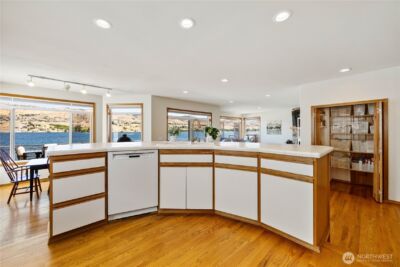 2031 W Terrace Avenue , Chelan, WA 98816 - Photo 15