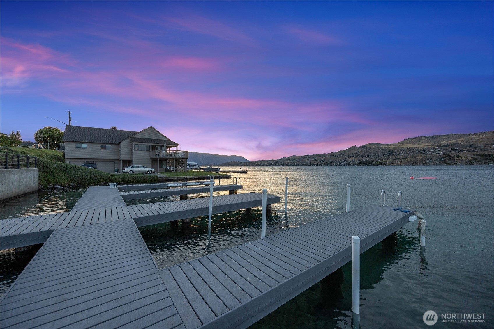 2031 W Terrace Avenue , Chelan, WA 98816