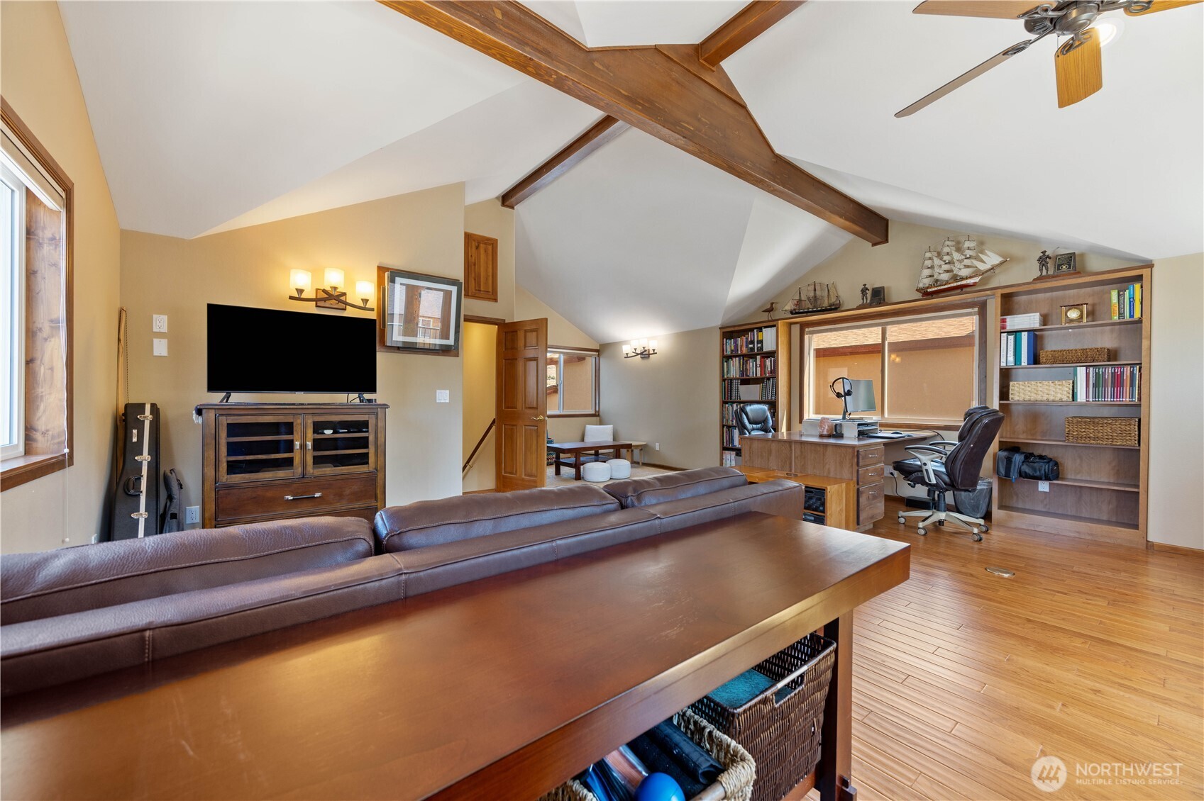 2031 W Terrace Avenue , Chelan, WA 98816