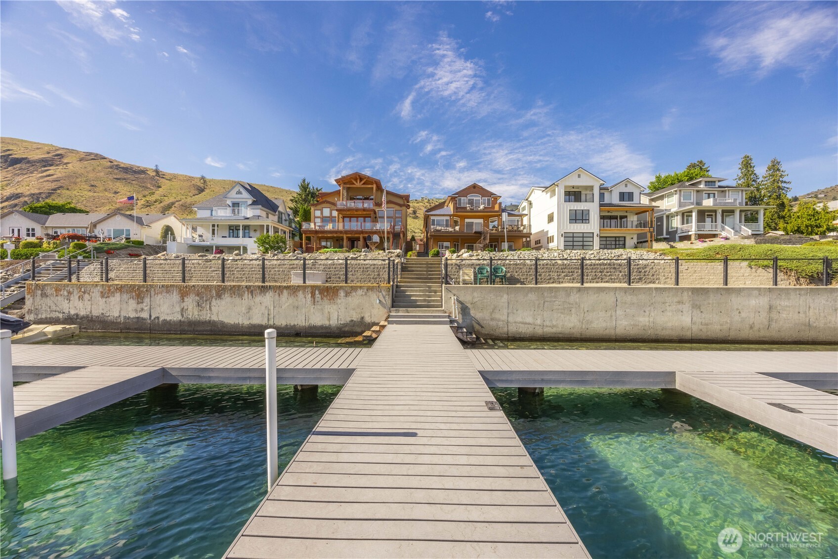 2031 W Terrace Avenue , Chelan, WA 98816