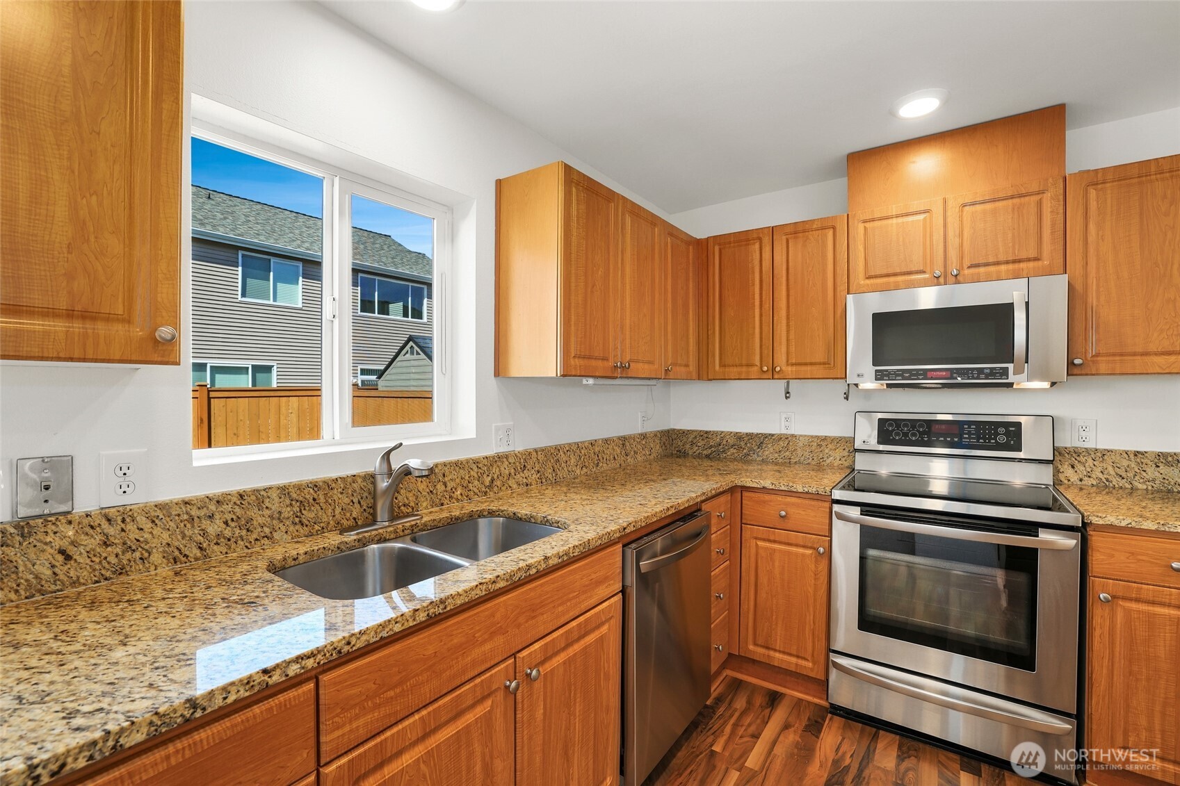 28201 238th Avenue SE, Maple Valley, WA 98038