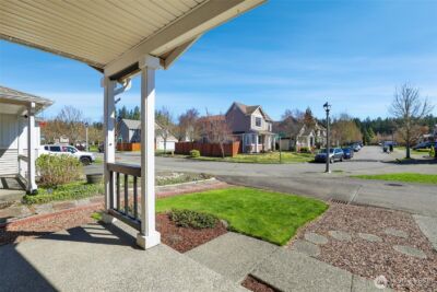 28201 238th Avenue SE, Maple Valley, WA 98038 - Photo 2