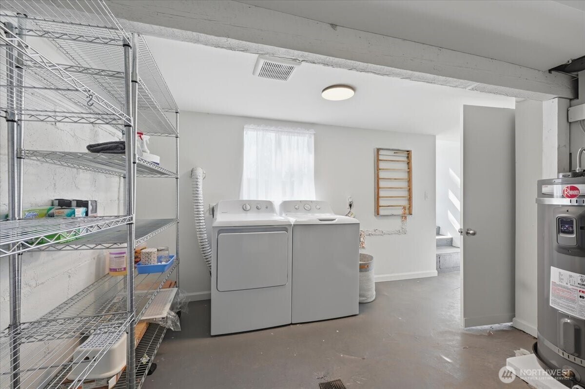 1715 SW Trenton Street , Seattle, WA 98106