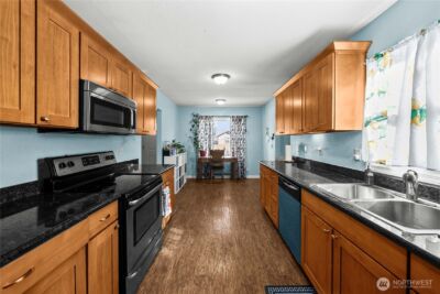 810 98th Street S, Tacoma, WA 98501 - Photo 13