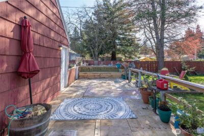 810 98th Street S, Tacoma, WA 98501 - Photo 34