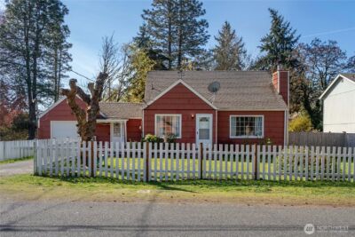 810 98th Street S, Tacoma, WA 98501 - Photo 4