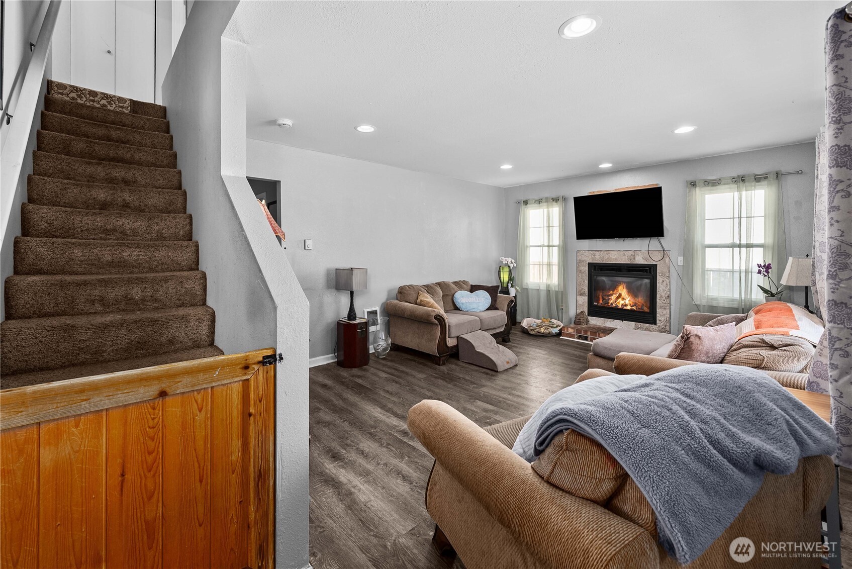 810 98th Street S, Tacoma, WA 98501