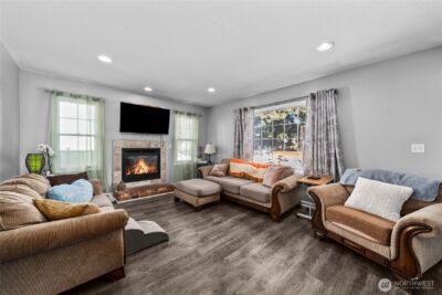 810 98th Street S, Tacoma, WA 98501 - Photo 10