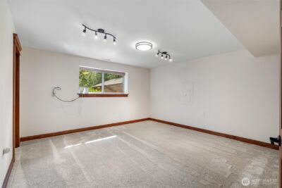 27422 SE 236th Street , Maple Valley, WA 98038 - Photo 20