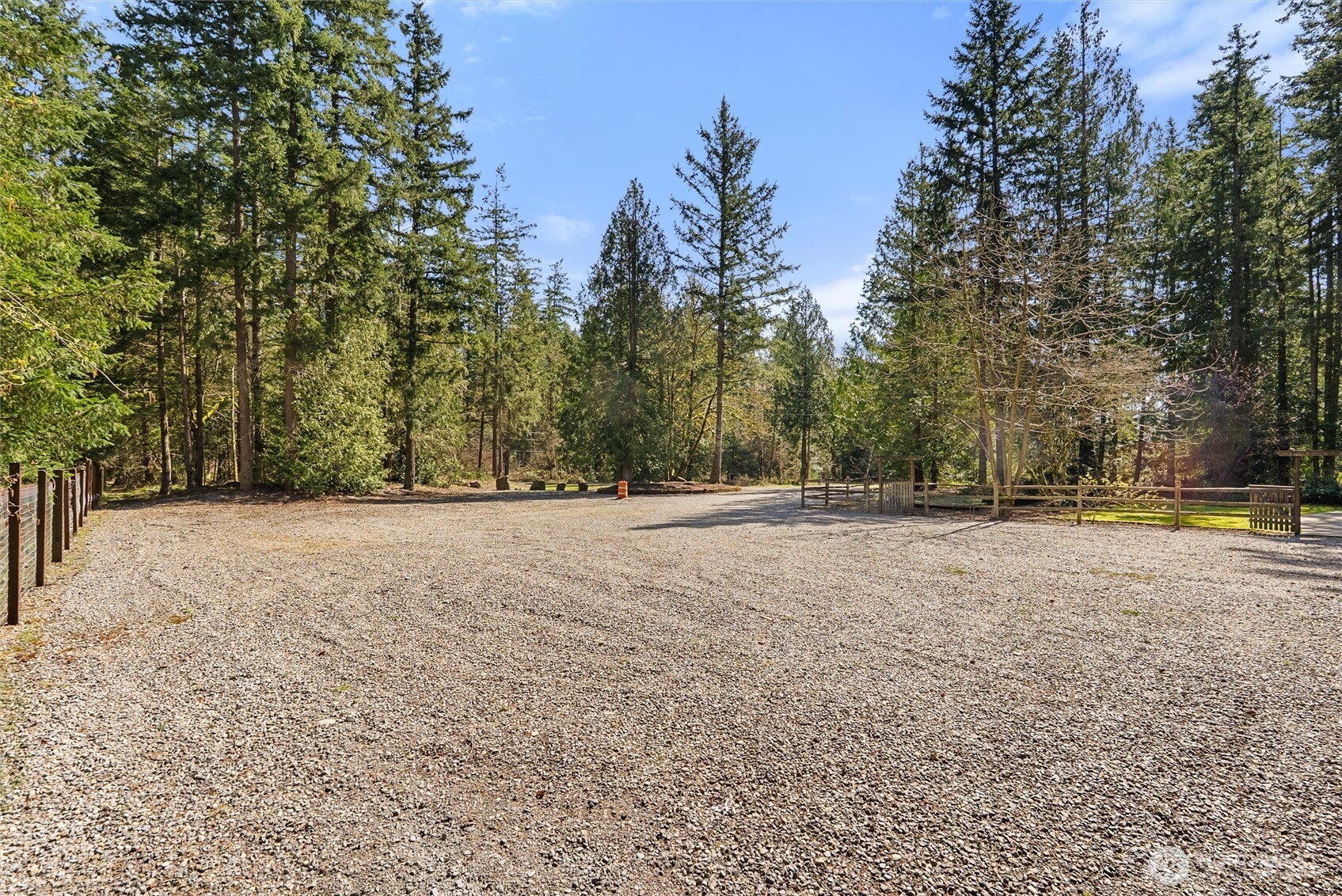 27422 SE 236th Street , Maple Valley, WA 98038