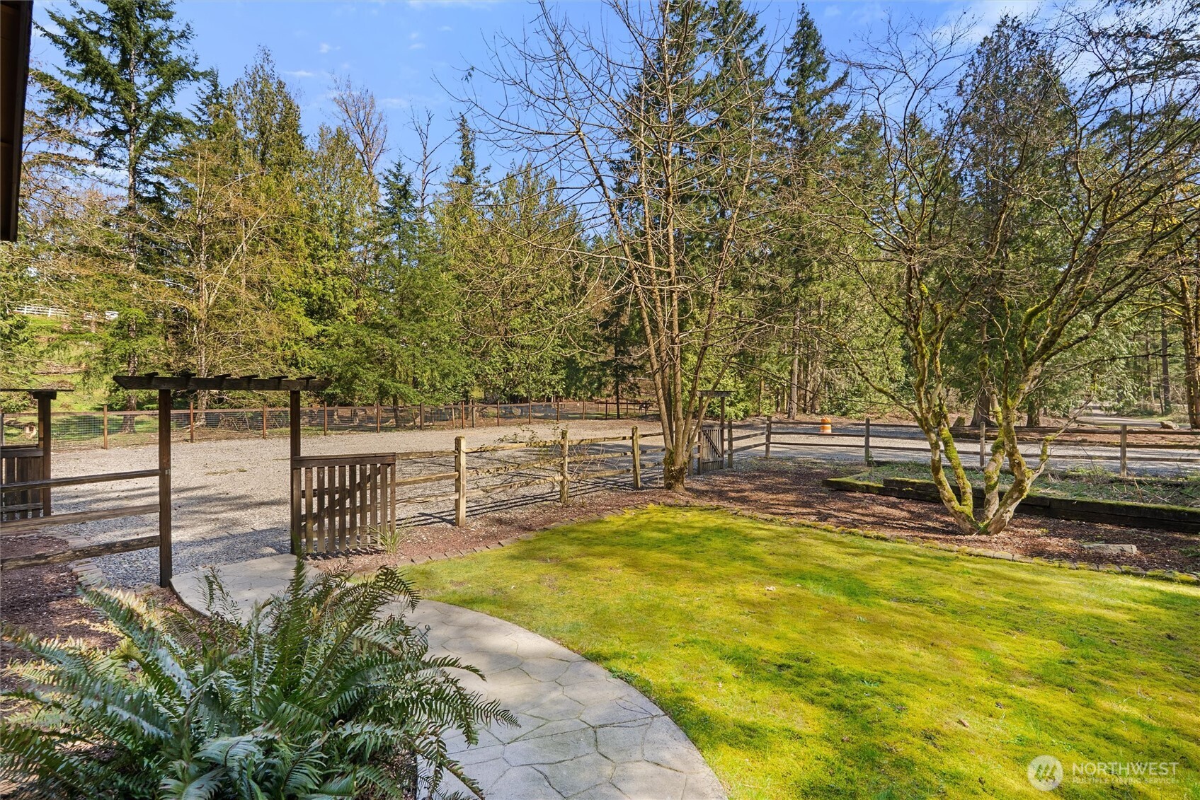 27422 SE 236th Street , Maple Valley, WA 98038