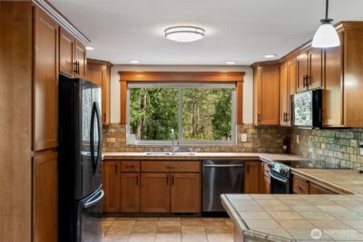 27422 SE 236th Street , Maple Valley, WA 98038 - Photo 9