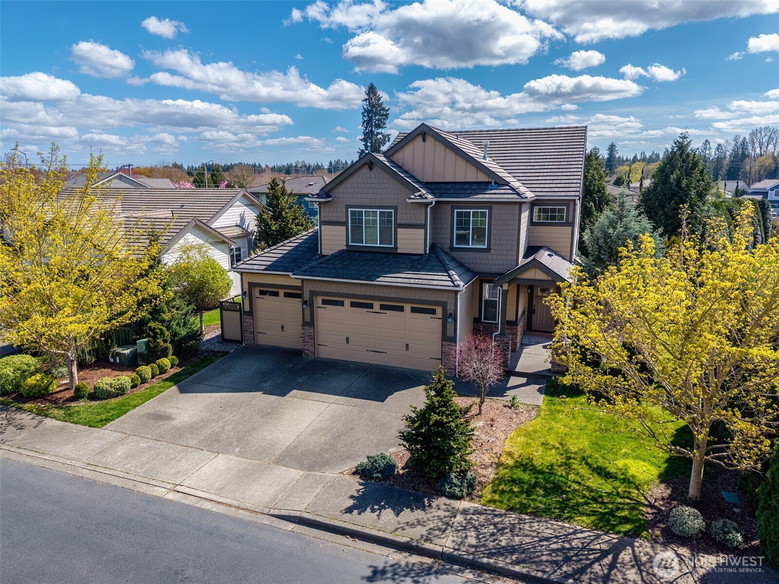 4703 Prestwick Lane SE, Lacey, WA 98513