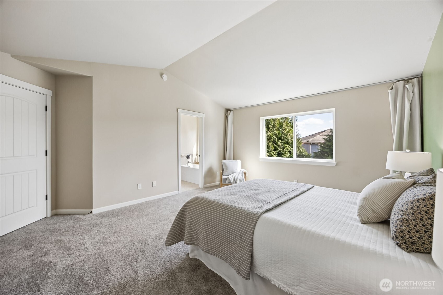 4703 Prestwick Lane SE, Lacey, WA 98513