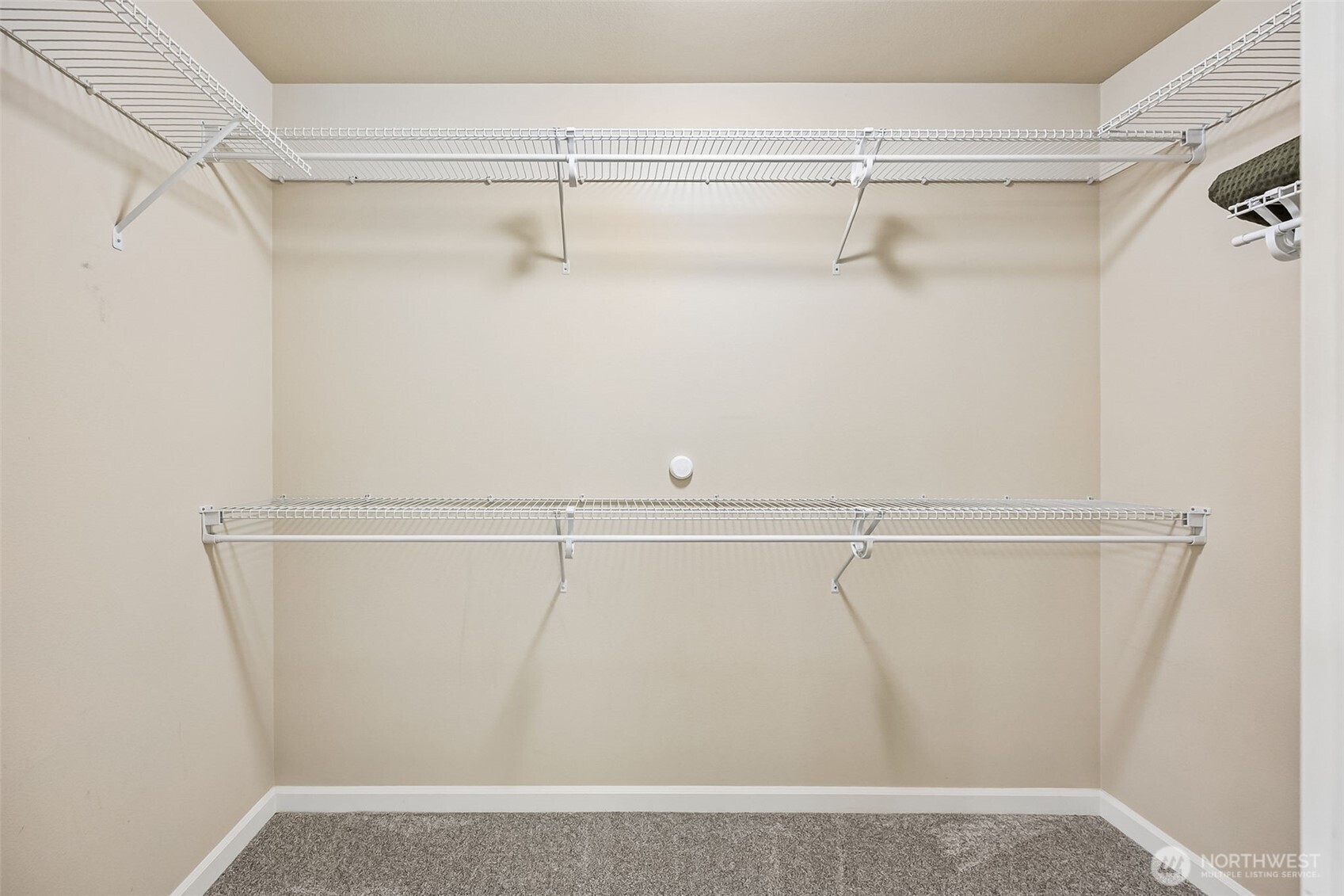 4703 Prestwick Lane SE, Lacey, WA 98513