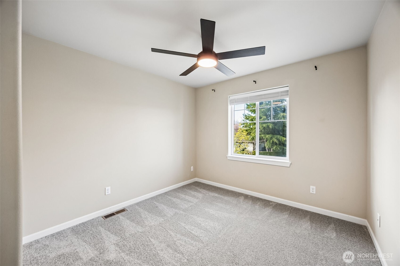 4703 Prestwick Lane SE, Lacey, WA 98513