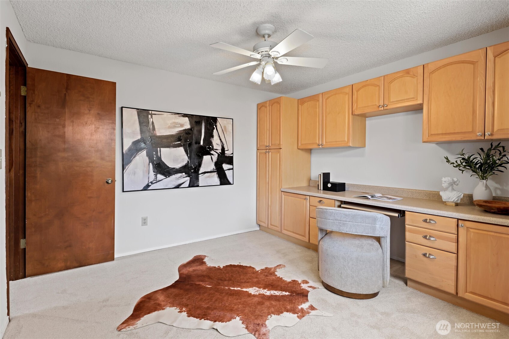 1230 101st Place NE #1230, Bellevue, WA 98004