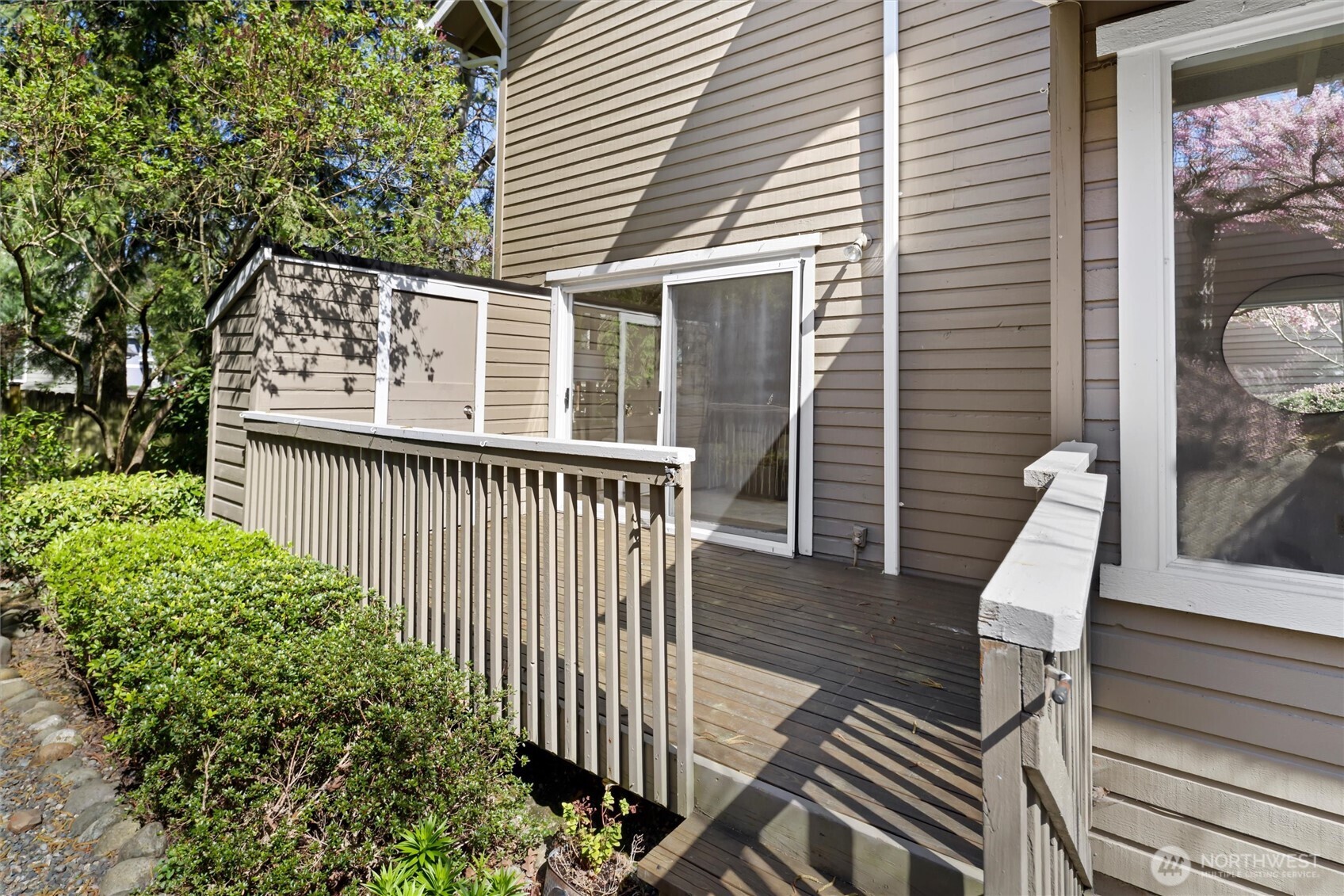 1230 101st Place NE #1230, Bellevue, WA 98004