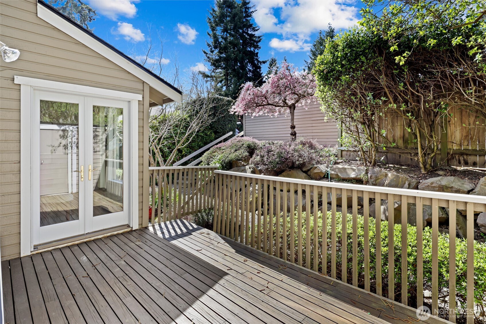1230 101st Place NE #1230, Bellevue, WA 98004
