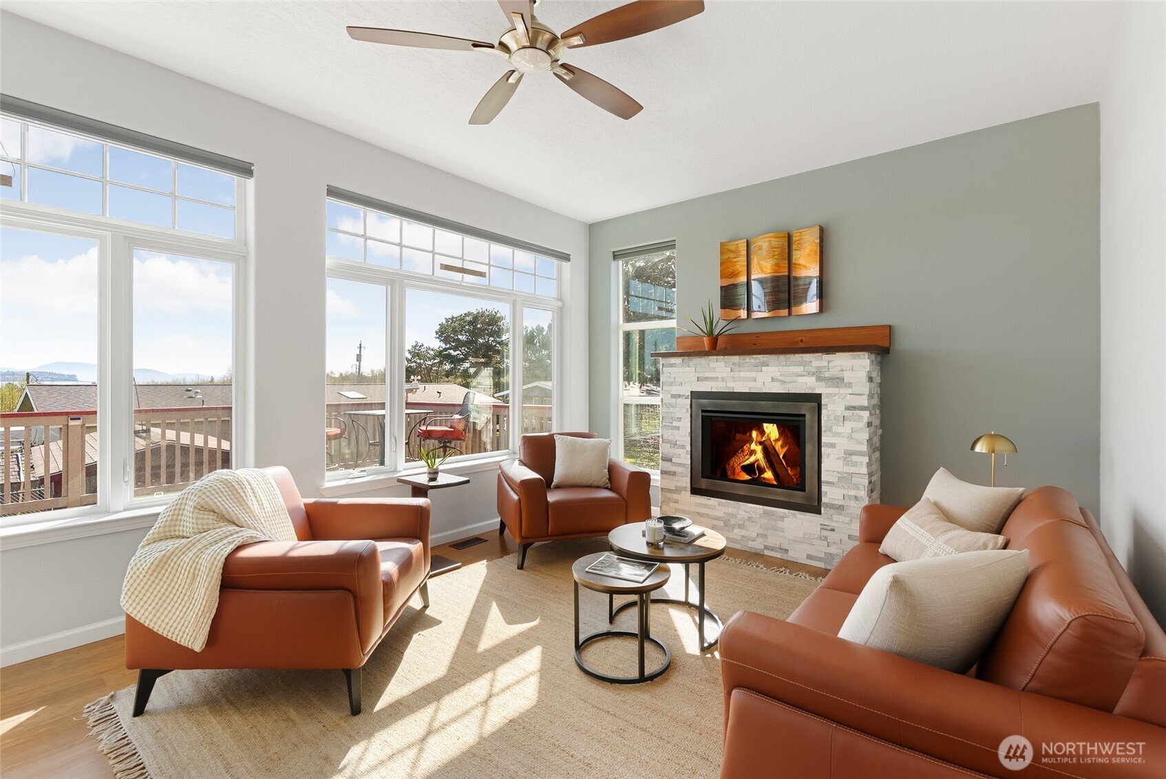 5511 Hillvue Road , Blaine, WA 98230-9532