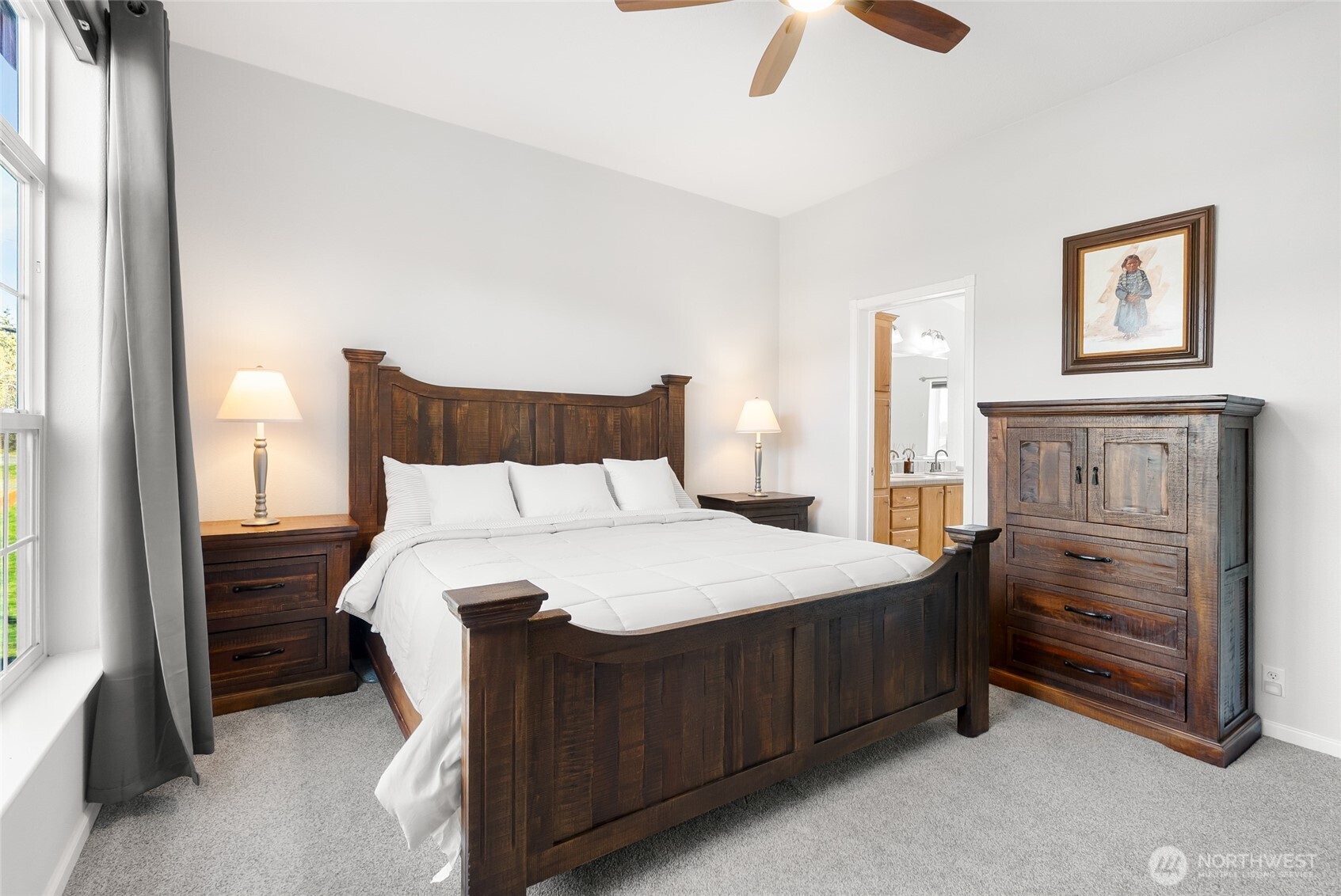 5511 Hillvue Road , Blaine, WA 98230-9532