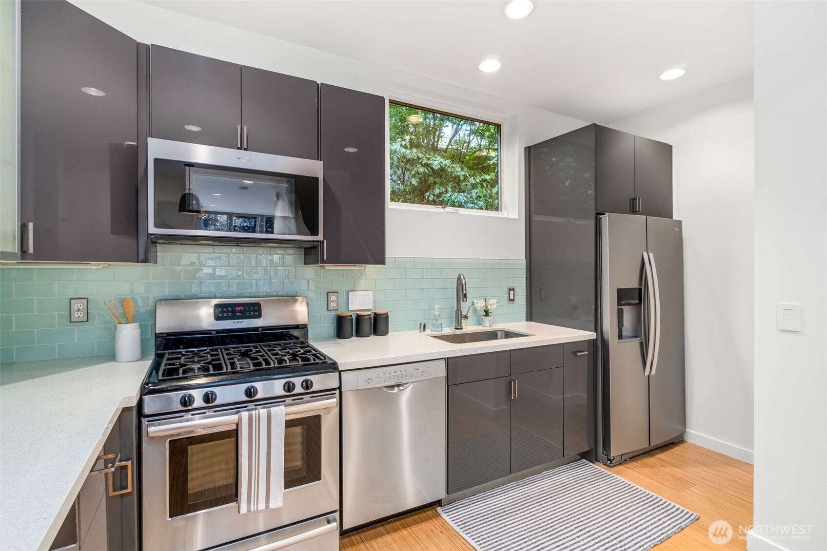 1211 S Grand Street , Seattle, WA 98144