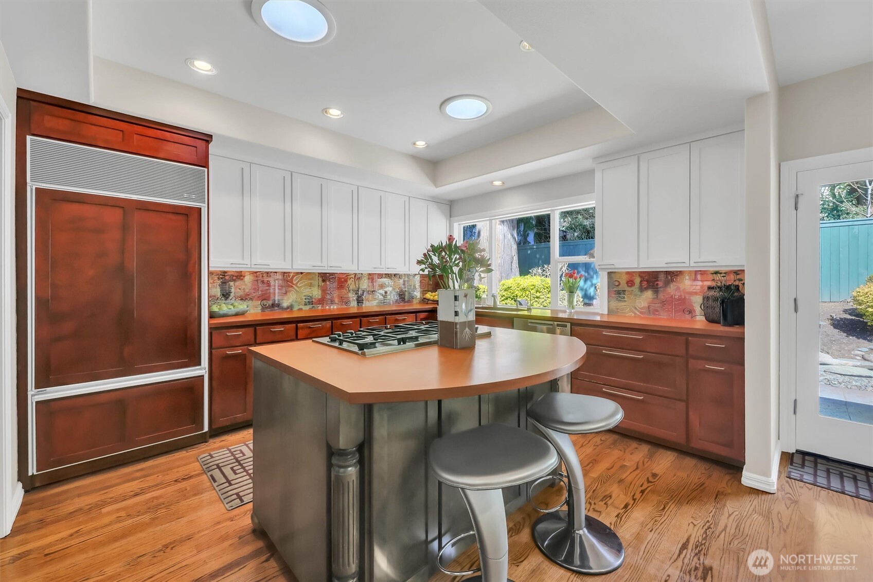 1434 108th Avenue NE, Bellevue, WA 98004