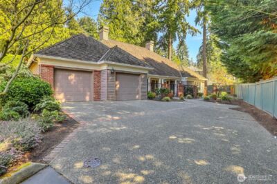 1434 108th Avenue NE, Bellevue, WA 98004 - Photo 2