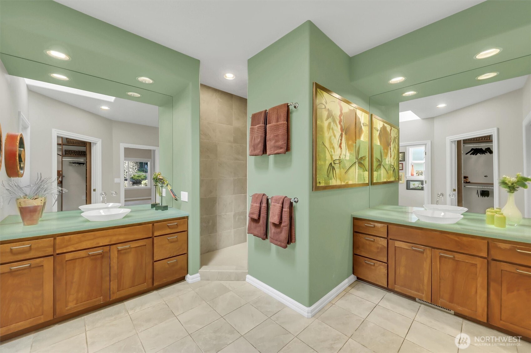 1434 108th Avenue NE, Bellevue, WA 98004