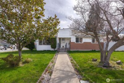 33 Furney Street , Wenatchee, WA 98801