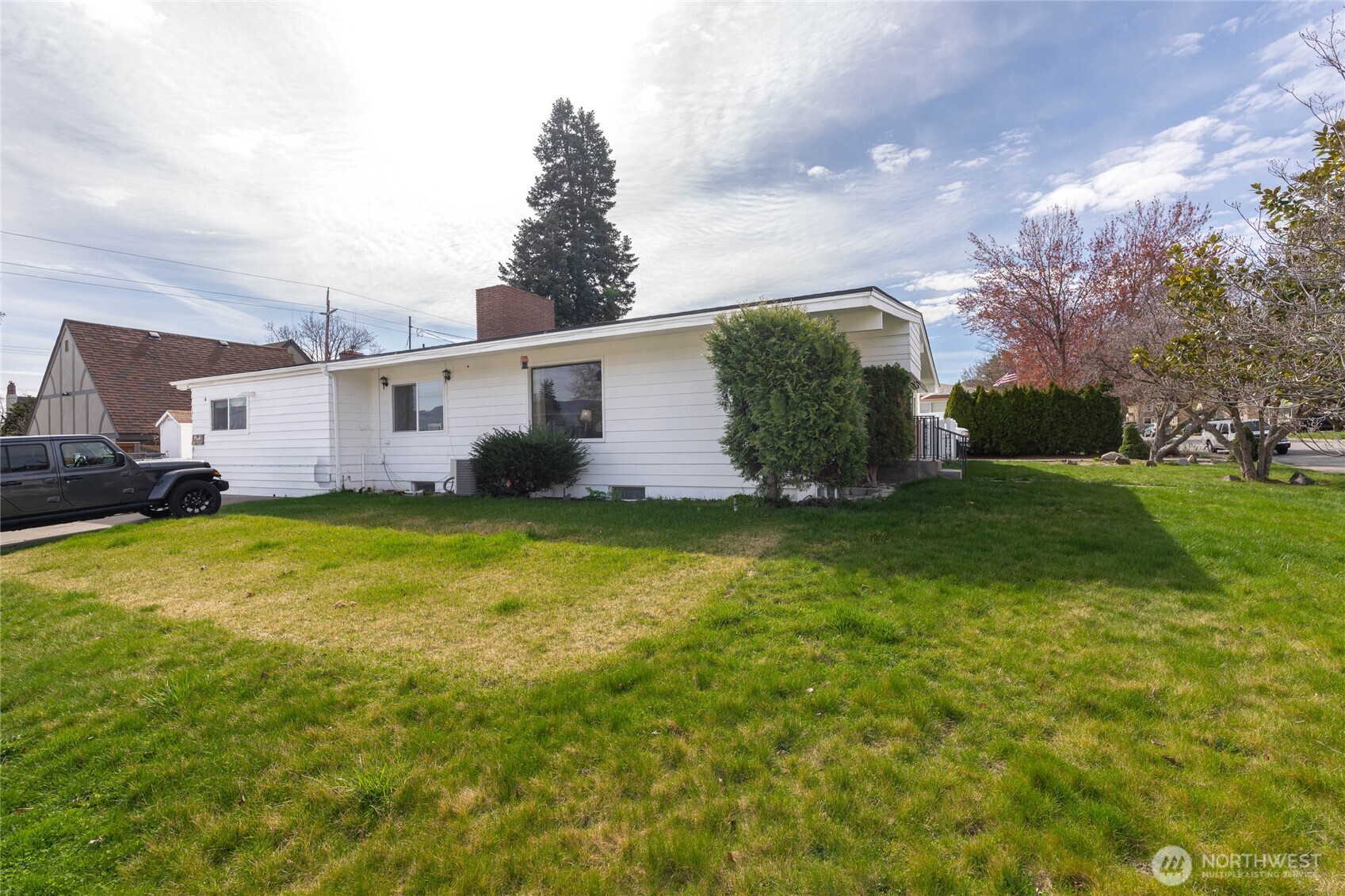 33 Furney Street , Wenatchee, WA 98801