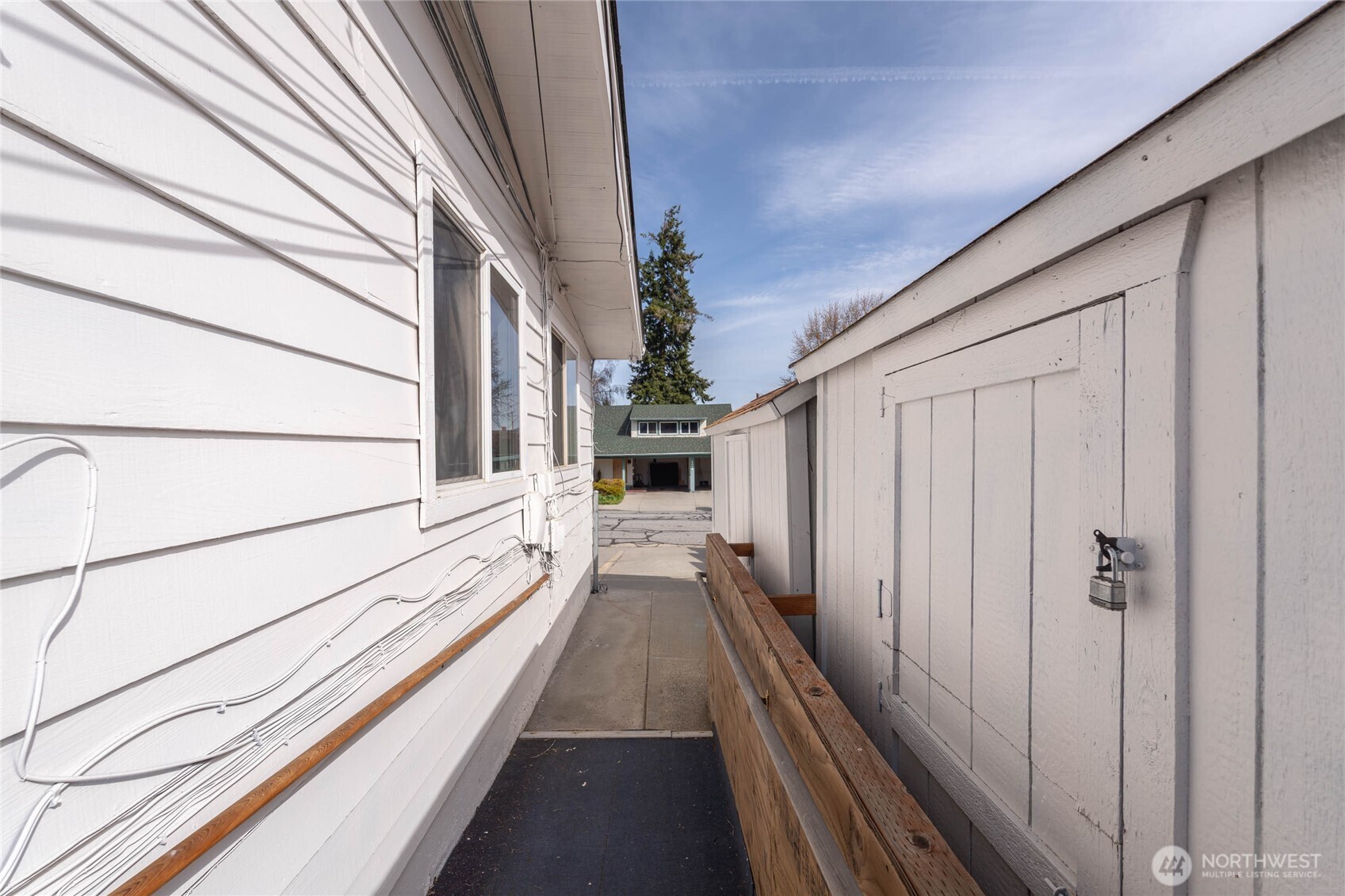 33 Furney Street , Wenatchee, WA 98801