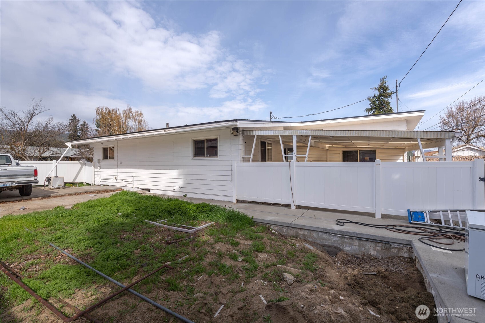 33 Furney Street , Wenatchee, WA 98801