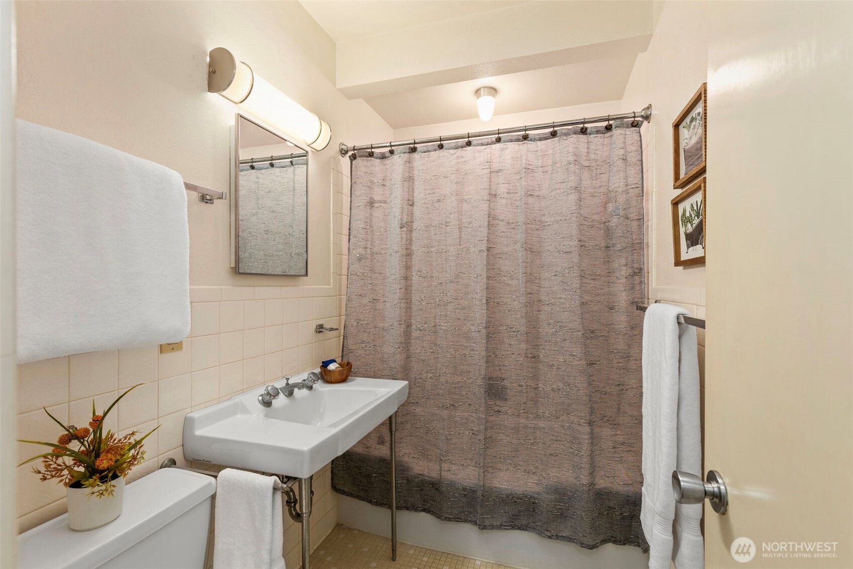 9428 Tracyton Boulevard NW, Bremerton, WA 98311