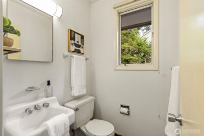9428 Tracyton Boulevard NW, Bremerton, WA 98311 - Photo 22