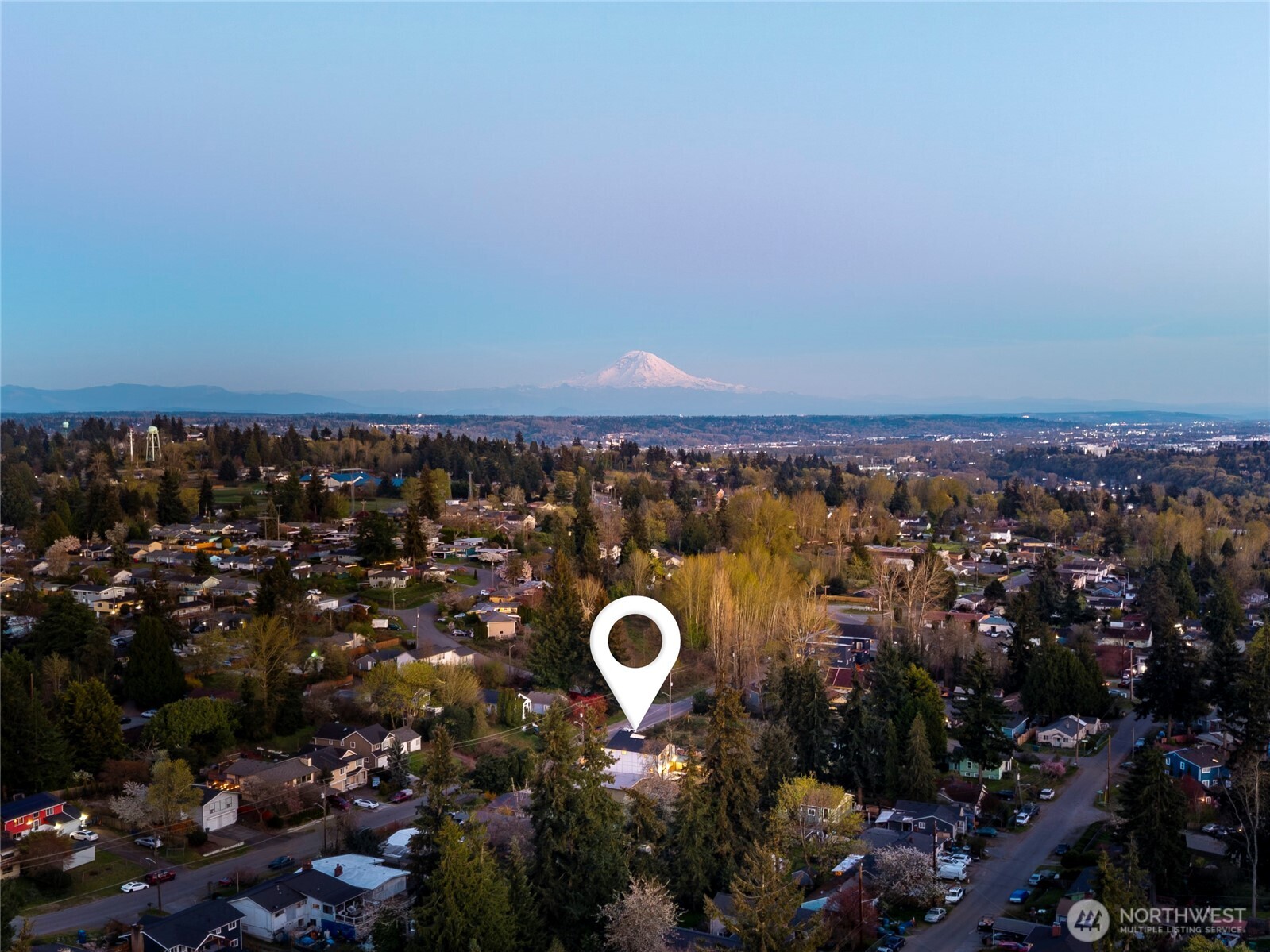 11279 59th Avenue S, Seattle, WA 98178