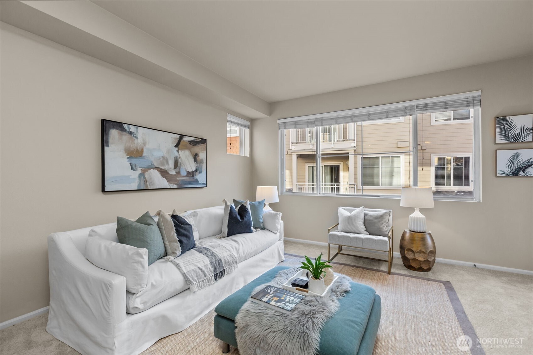 560 225th Lane NE #B202, Sammamish, WA 98074
